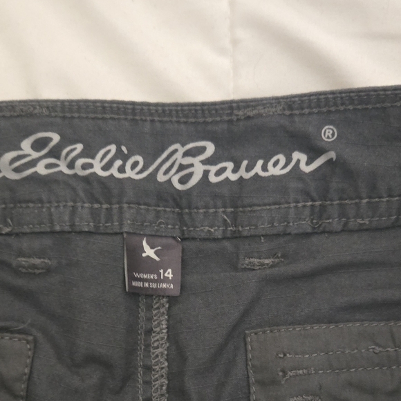 Women's Eddie Bauer Adventurer Sretch Ripstop Dark Gray Cargo Pants - Picture 3 of 7